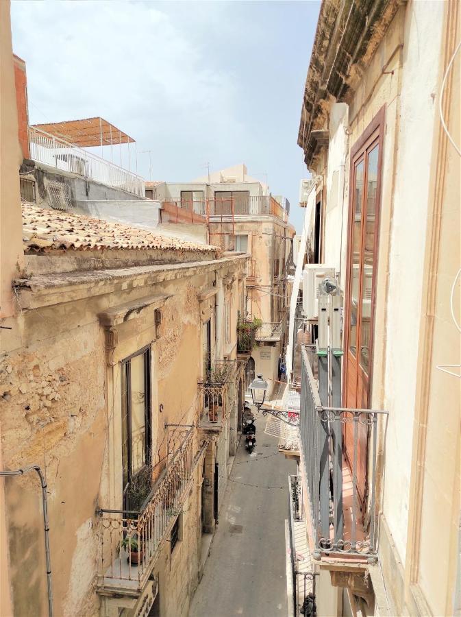 Edesia Apartment- Ortigia Holidays Syrakus Exterior foto